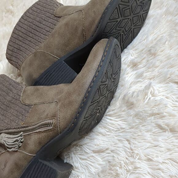 Born Concepts BOC sz 9 Bendell Sweater Cuff ankle boots tan - Picture 4 of 8